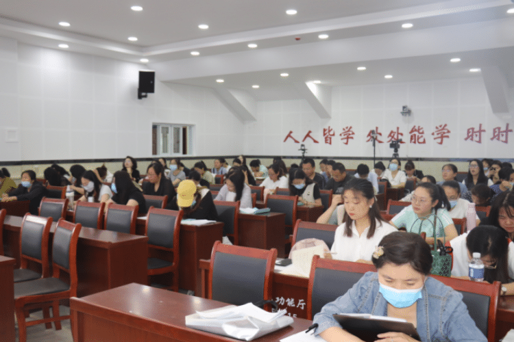 枣强县举行“国培计划2022区域教师校本研修共同体培训项···