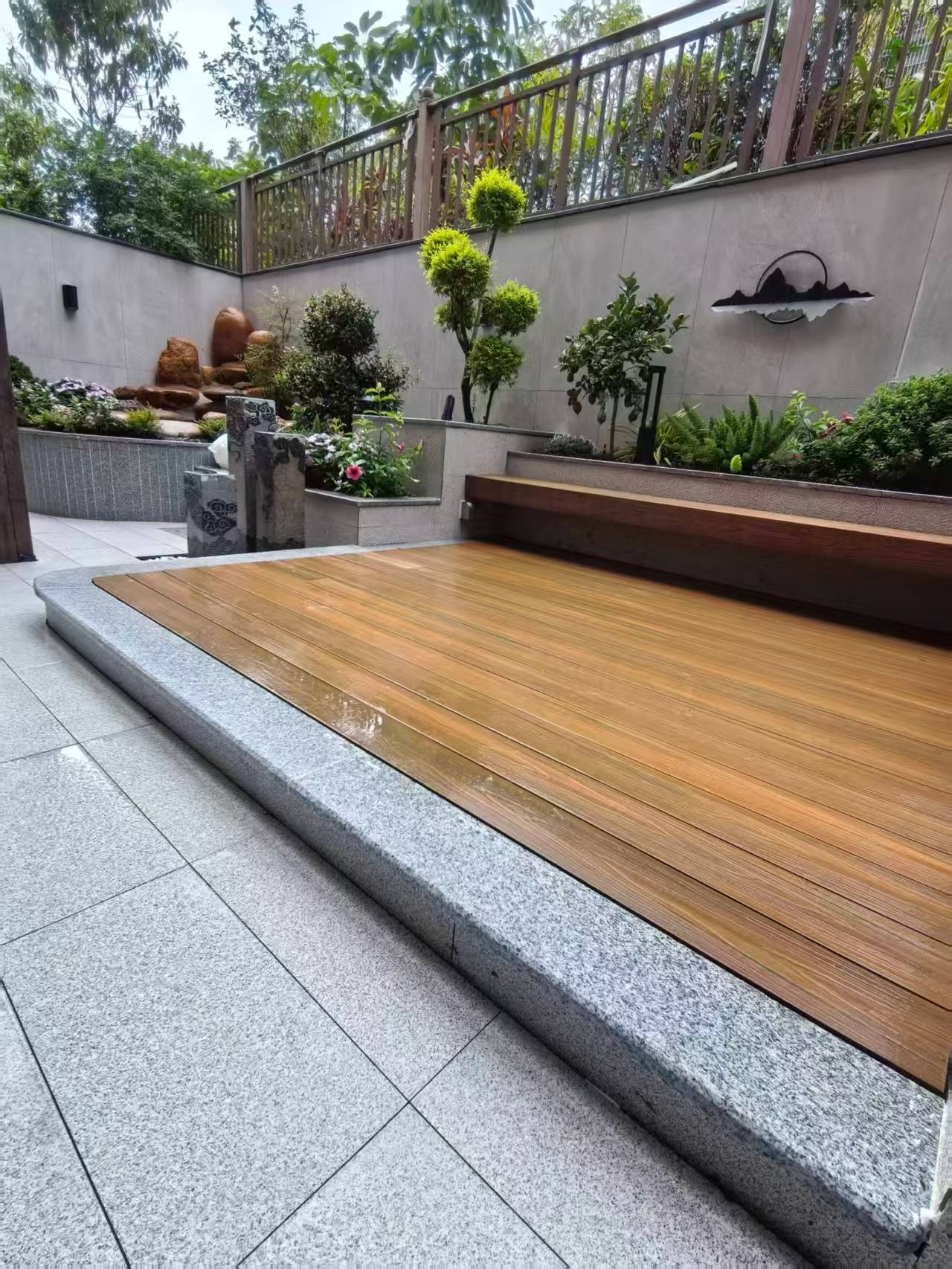 屋顶花园的防水与排水施工工艺详解